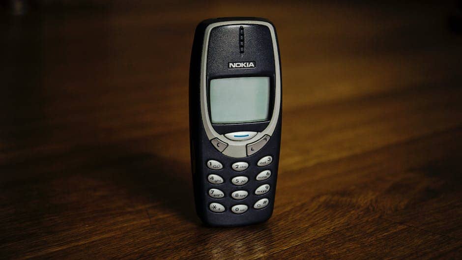 The Best Ways to Recycle Your Old Cell Phones and Tablets